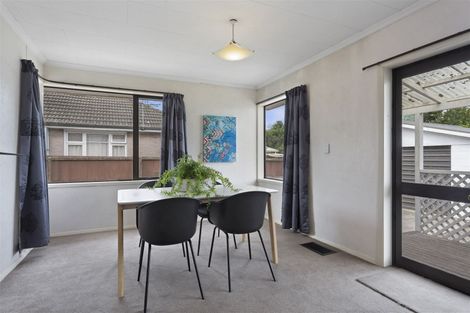 Photo of property in 9 Kendal Avenue, Burnside, Christchurch, 8053