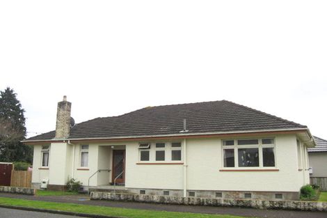 Photo of property in 3 Turi Street, Welbourn, New Plymouth, 4312