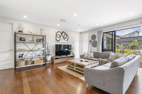 Photo of property in 105 Matua Road, Huapai, Kumeu, 0810