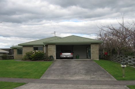 Photo of property in 102 College Place, Poike, Tauranga, 3112