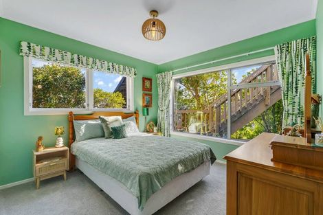 Photo of property in 3a Roys Road, Plimmerton, Porirua, 5026