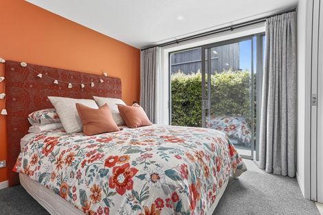 Photo of property in 9 Whakata Lane, Mairangi Bay, Auckland, 0630