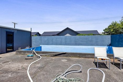 Photo of property in 77 Wilson Street, Hawera, 4610