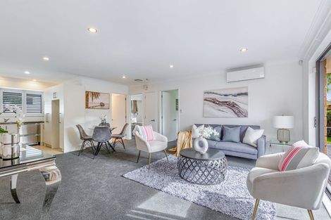 Photo of property in 26 Moor Avenue, Te Atatu Peninsula, Auckland, 0610