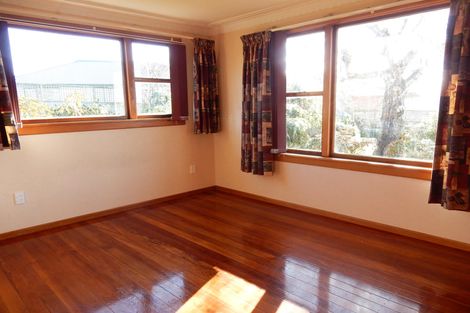 Photo of property in 39 Arrow Crescent, Holmes Hill, Oamaru, 9401