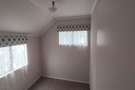 Photo of property in 43 Barnhill Crescent, Pahurehure, Papakura, 2113