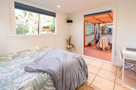 Photo of property in 22 Aperahama Street, Paekakariki, 5034