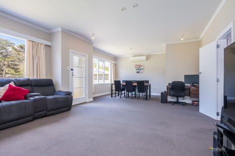 Photo of property in 123 Upper Fitzherbert Road, Wainuiomata, 5373