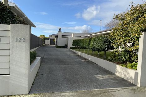 Photo of property in 122 Waimairi Road, Ilam, Christchurch, 8041