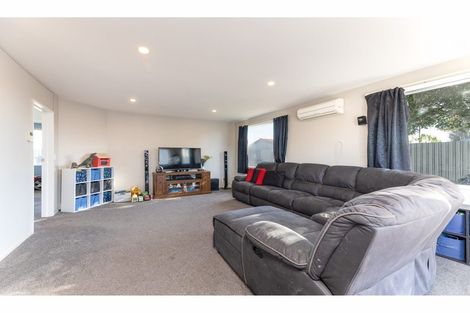 Photo of property in 192a Breezes Road, Aranui, Christchurch, 8061