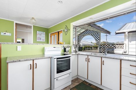 Photo of property in 9a Alamein Avenue, Onerahi, Whangarei, 0110