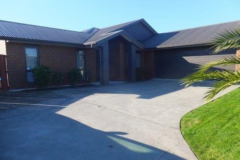 Photo of property in 13 Holly Place, Rototuna North, Hamilton, 3210