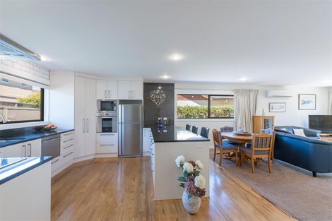 Photo of property in 5 Di Vetro Way, The Wood, Nelson, 7010