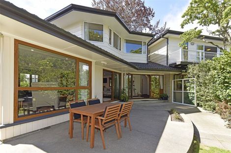 Photo of property in 2 Hadlow Place, Burnside, Christchurch, 8041