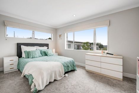 Photo of property in 9 Harvest Avenue, Orewa, 0931