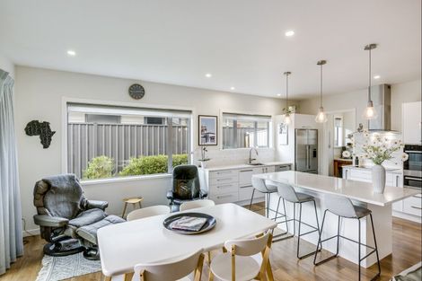 Photo of property in 39 Arataki Road, Havelock North, 4130