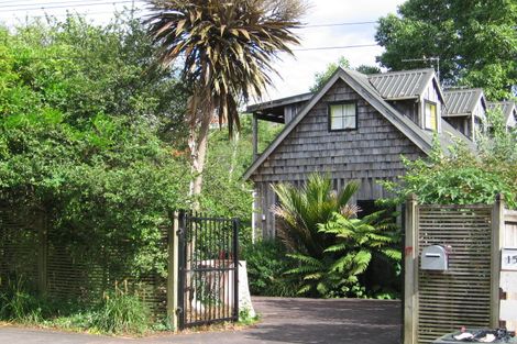 Photo of property in 17 Fourth Avenue, Kingsland, Auckland, 1021