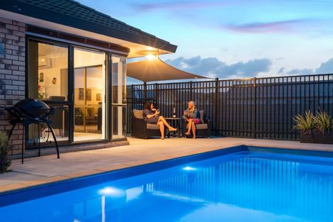 Photo of property in 116 Evans Road, Papamoa Beach, Papamoa, 3118