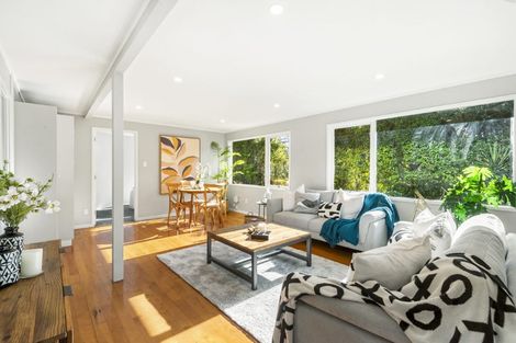Photo of property in 19 Aberdeen Road, Castor Bay, Auckland, 0620