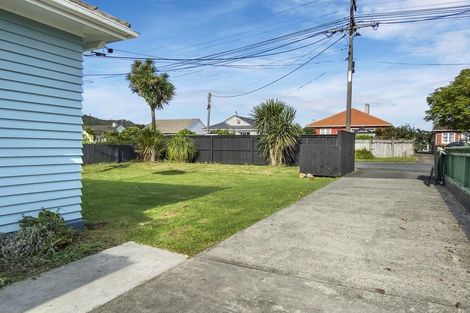 Photo of property in 16 Churchill Street, Kensington, Whangarei, 0112