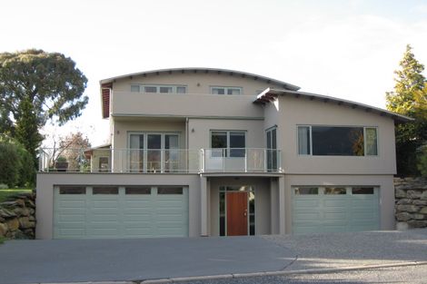 Photo of property in 161 Beacon Point Road, Wanaka, 9305