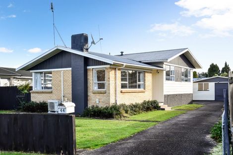 Photo of property in 44 Dalton Crescent, Dinsdale, Hamilton, 3204
