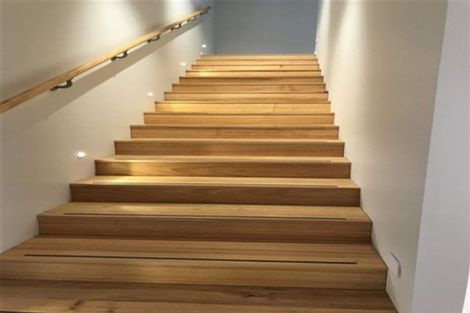 Photo of property in 11 Te Awakura Terrace, Mount Pleasant, Christchurch, 8081