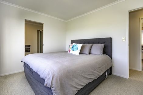 Photo of property in 141 Tuna Place, Onemana, Whangamata, 3691