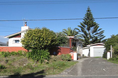 Photo of property in 60 Poplar Avenue, Raumati South, Paraparaumu, 5032