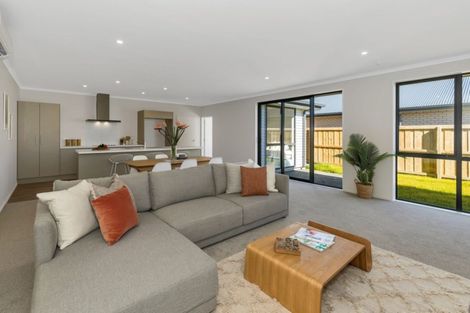 Photo of property in 12 Sholto Duncan Crescent, Halswell, Christchurch, 8025