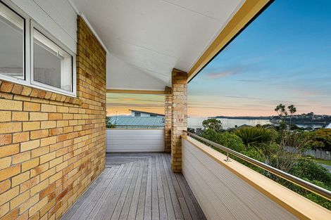 Photo of property in 30 Tamatea Drive, Snells Beach, 0920