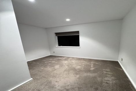Photo of property in 13 Meritage Lane, Te Atatu South, Auckland, 0610