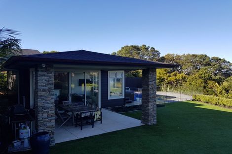 Photo of property in 57a Norwood Road, Bayswater, Auckland, 0622