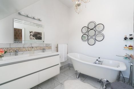 Photo of property in 36 Kaiapo Road, Acacia Bay, Taupo, 3385