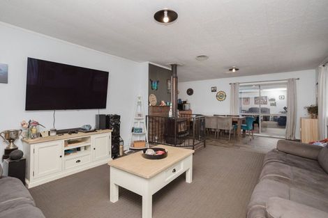 Photo of property in 2a Mathew Street, Dannevirke, 4930