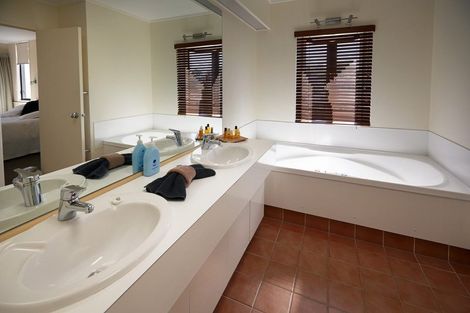 Photo of property in 44f Marsden Road, Paihia, 0200