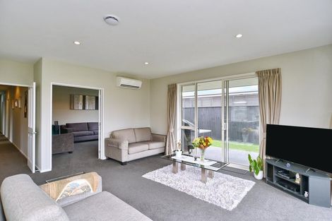 Photo of property in 6 Wisteria Lane, Rangiora, 7400