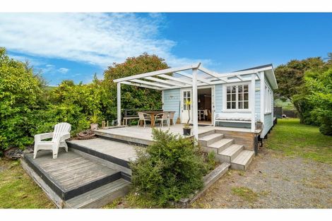 Photo of property in 92 Beach Road, Long Beach, Port Chalmers, 9081
