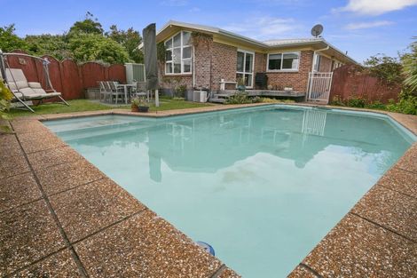 Photo of property in 6 Thames Road, Paeroa, 3600