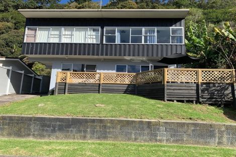 Photo of property in 27 Waiwera Place, Waiwera, Orewa, 0994