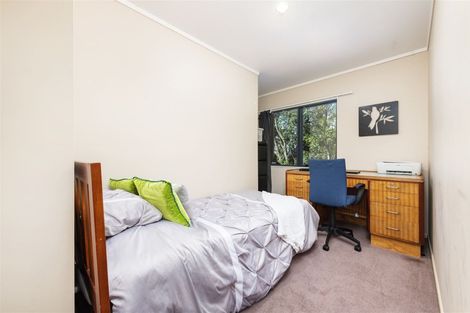 Photo of property in 30 Wood Bay Road, Titirangi, Auckland, 0604