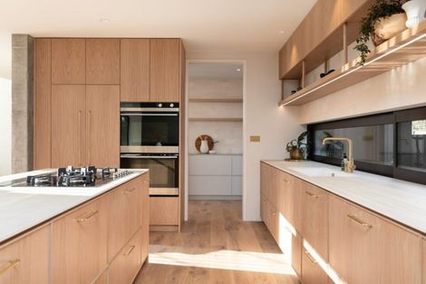 Photo of property in 98 Muricata Avenue, Mount Maunganui, 3116