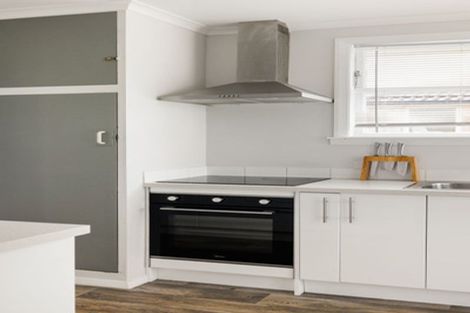 Photo of property in 40 Pine Avenue, Bader, Hamilton, 3206