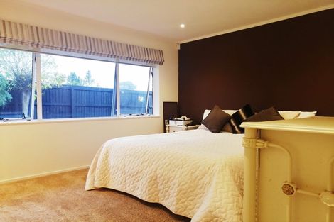 Photo of property in 2/10 Mangarata Avenue, Papatoetoe, Auckland, 2025