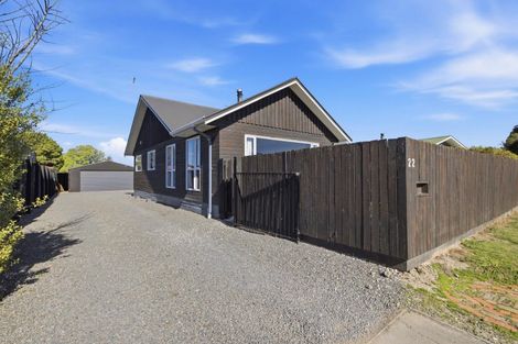 Photo of property in 22 Amberley Beach Road, Amberley, 7410