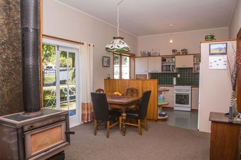 Photo of property in 1 Lydia Street, Greymouth, 7805
