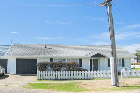 Photo of property in 2/40 Wellington Street, Te Hapara, Gisborne, 4010