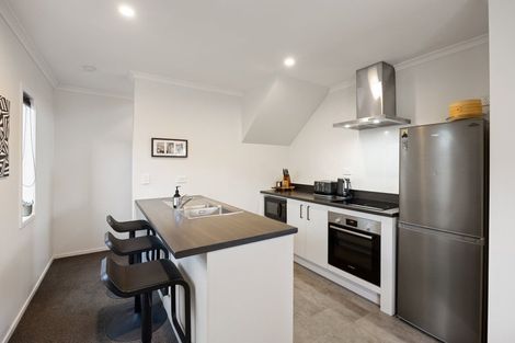 Photo of property in 5/10 Burrows Place, Frankton, Hamilton, 3204