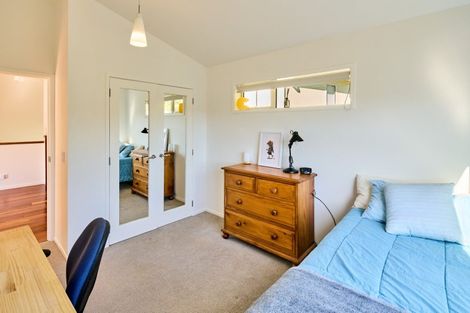 Photo of property in 74f Heretaunga Square, Silverstream, Upper Hutt, 5019