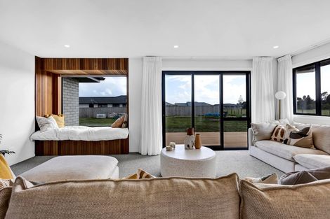 Photo of property in 62 Aratapu Street, Waitara, 4320